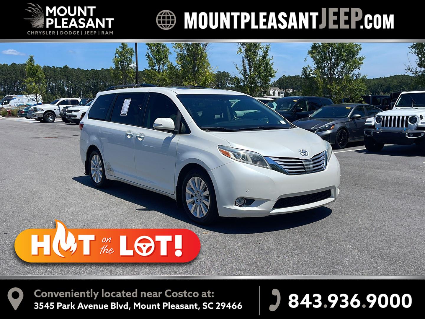 White (Blizzard Pearl) 2016 Toyota Sienna Minivan Front-Wheel Drive Automatic