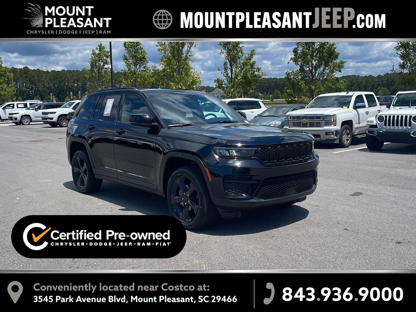 Diamond Black Crystal Pearlcoat 2025 Jeep Grand Cherokee SUV / Crossover 4X2 8-Speed Automatic