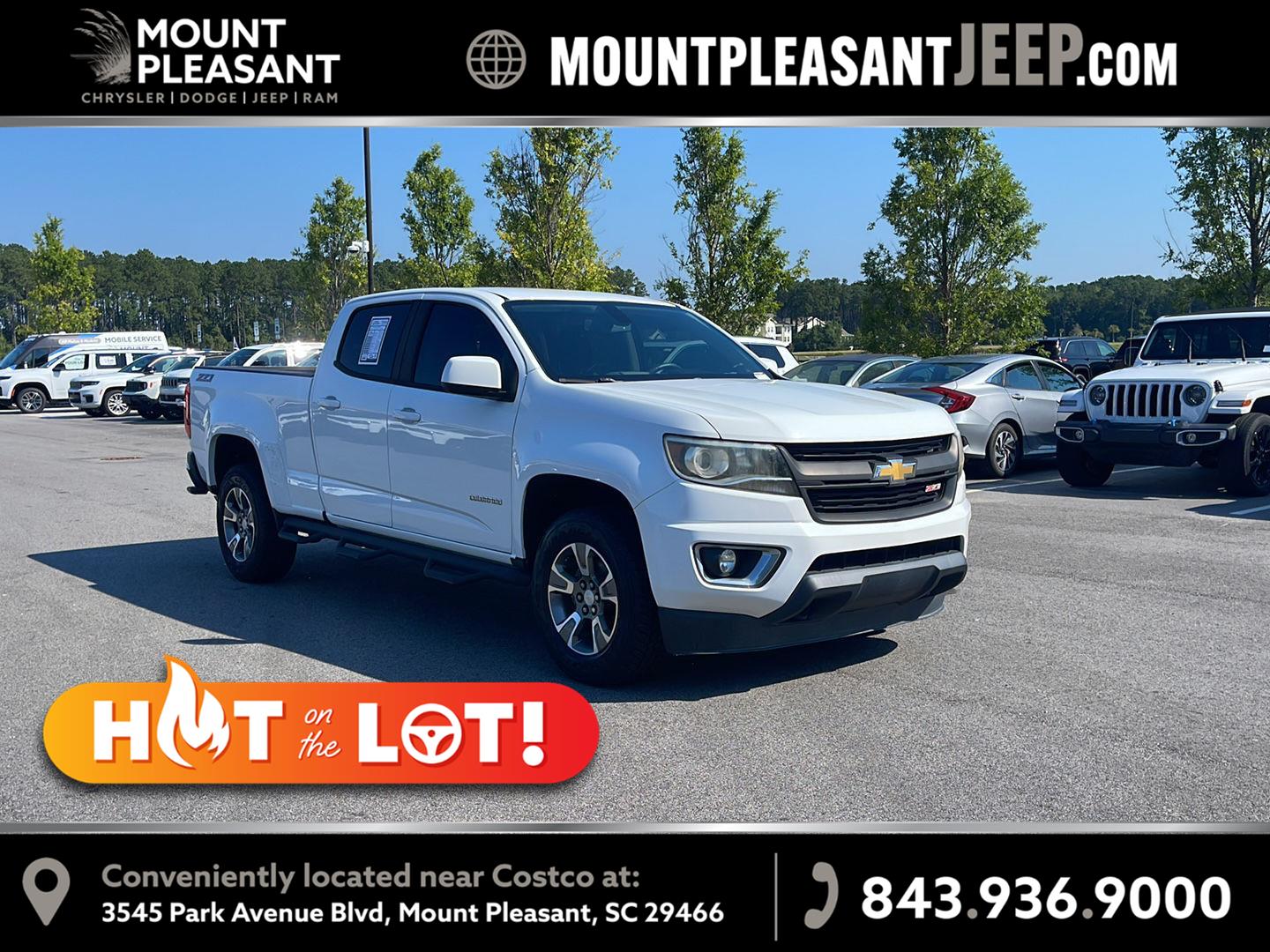 Summit White 2017 Chevrolet Colorado Pickup Truck 4X2 8-Speed Automatic