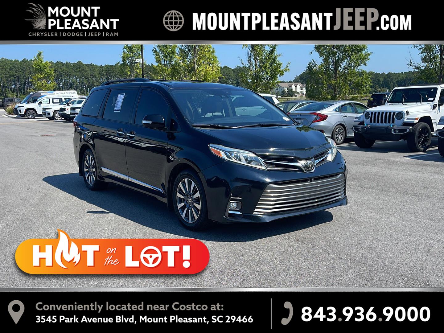 Midnight Black Metallic 2020 Toyota Sienna Minivan Front-Wheel Drive 8-Speed Automatic