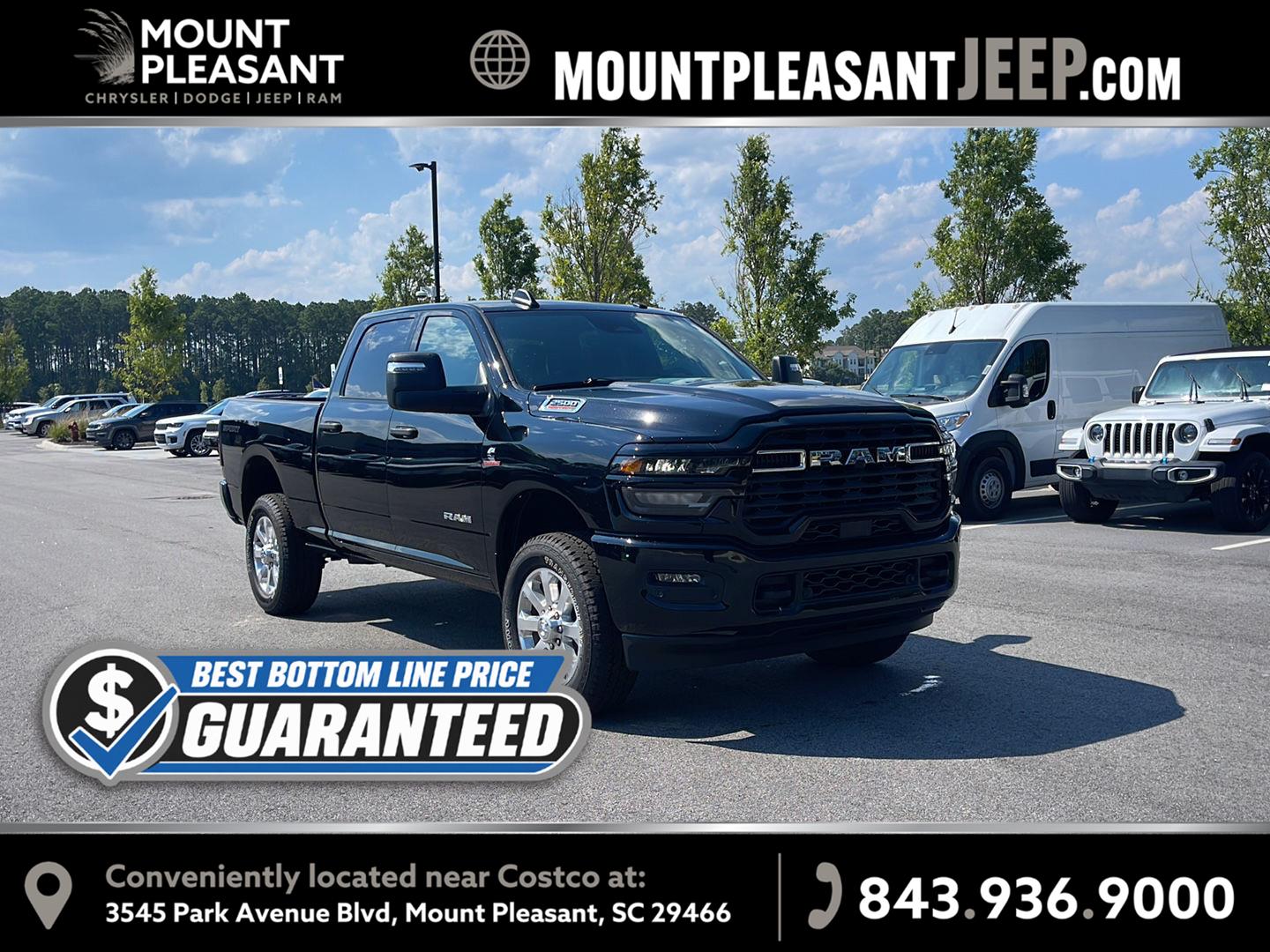 Diamond Black Crystal Pearlcoat 2026 RAM 2500 Pickup Truck Four-Wheel Drive 8-Speed Automatic
