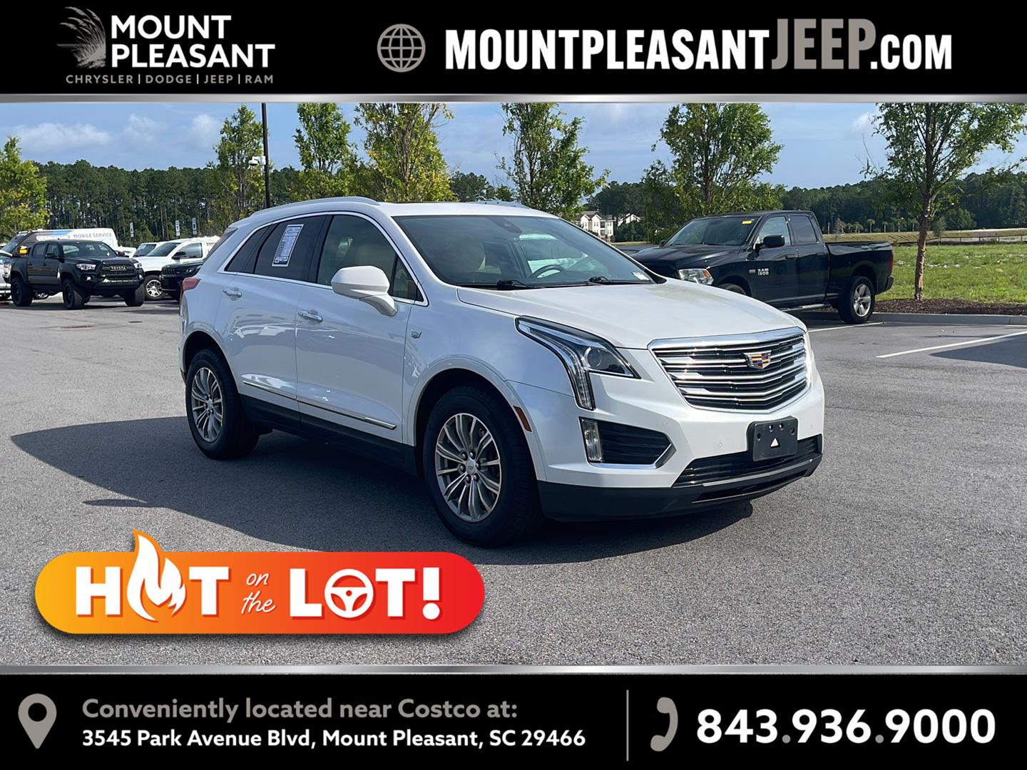 Crystal White Tricoat 2017 Cadillac XT5 SUV / Crossover Four-Wheel Drive 8-Speed Automatic