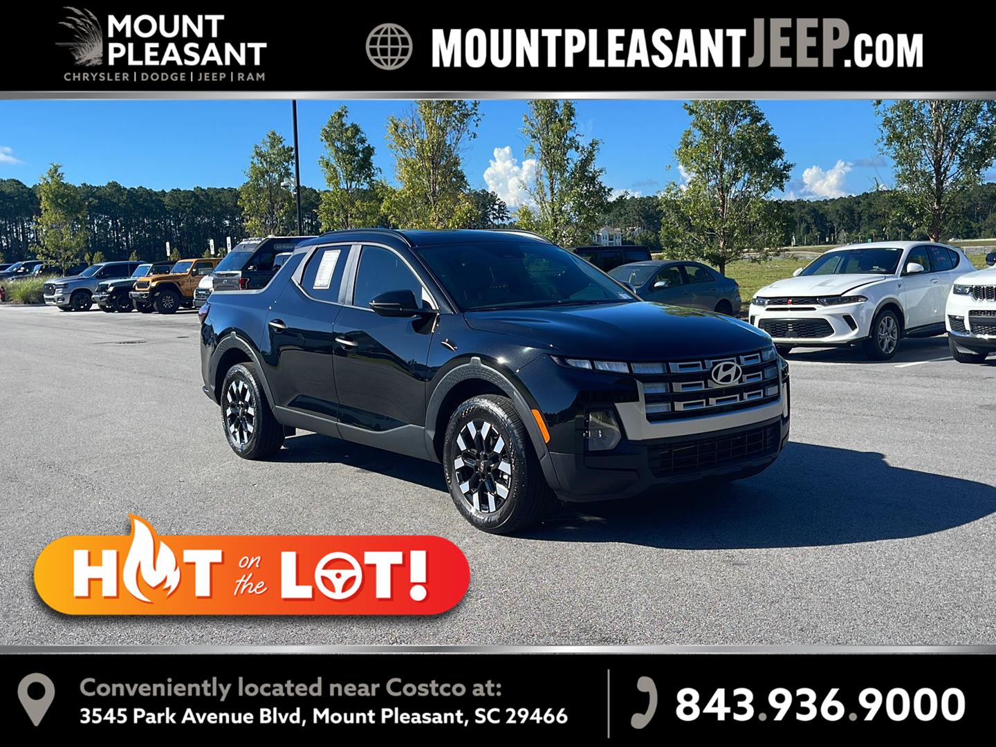 Phantom Black 2025 Hyundai Santa Cruz Pickup Truck Front-Wheel Drive Automatic