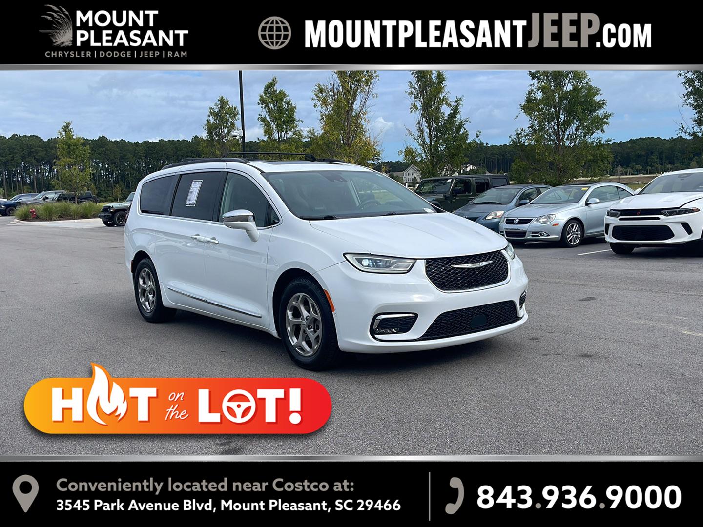 Bright White Clearcoat 2022 Chrysler Pacifica Minivan Front-Wheel Drive 9-Speed Automatic