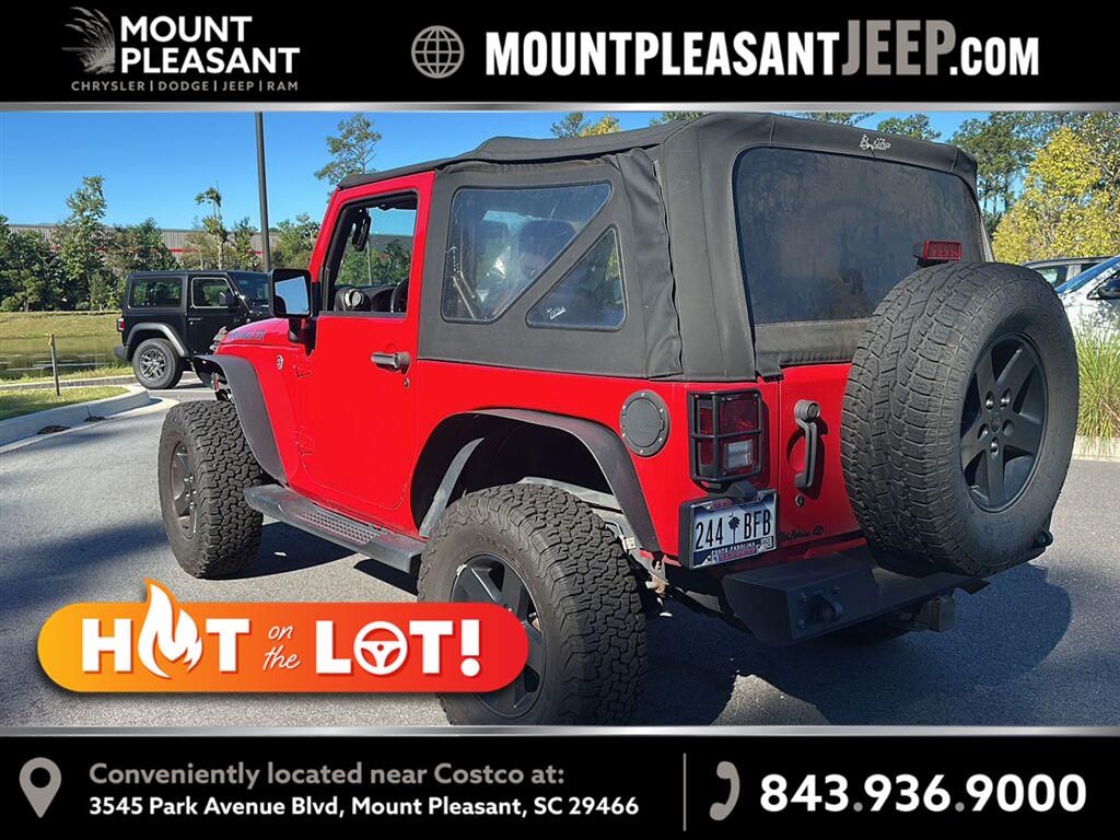 Firecracker Red Clearcoat 2016 Jeep Wrangler SUV / Crossover Four-Wheel Drive 6-Speed Manual