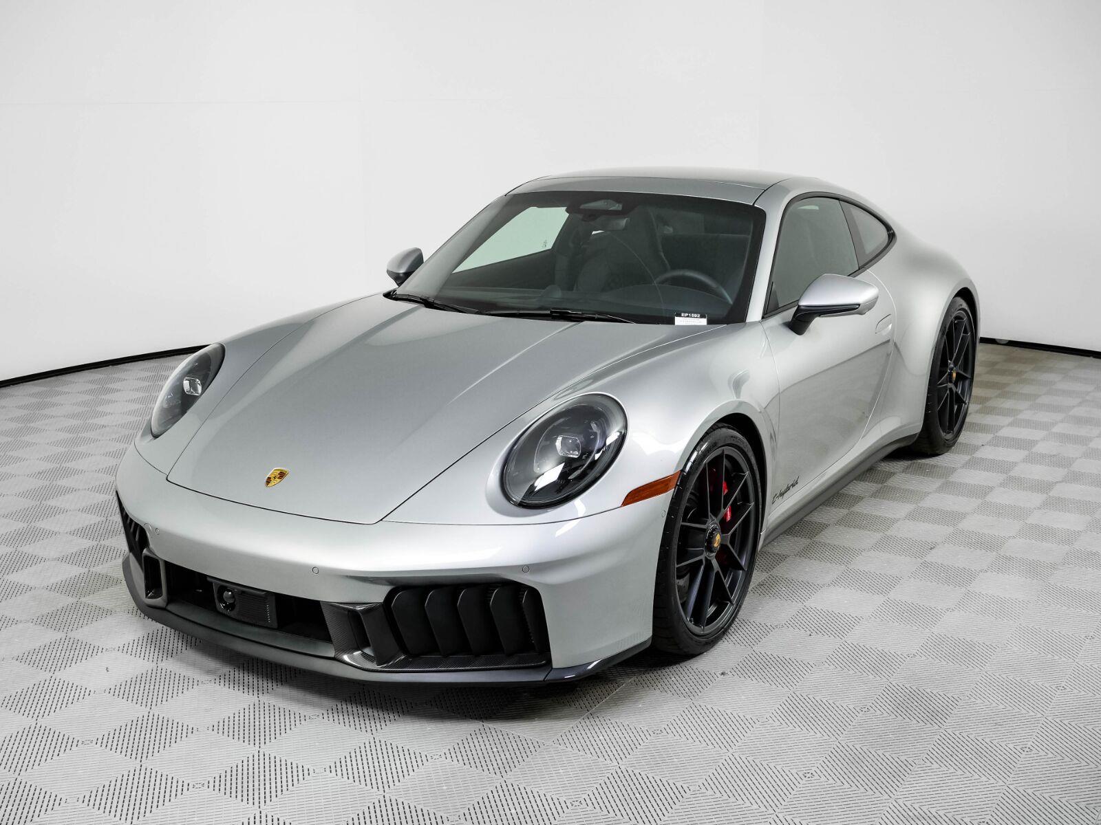 GT Silver Metallic 2026 Porsche 911 Coupe Rear-Wheel Drive Automatic