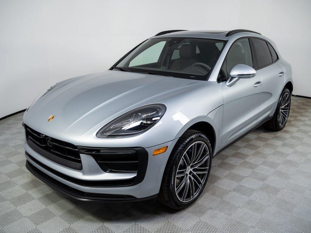 Dolomite Silver Metallic 2026 Porsche Macan SUV / Crossover All-Wheel Drive Automatic