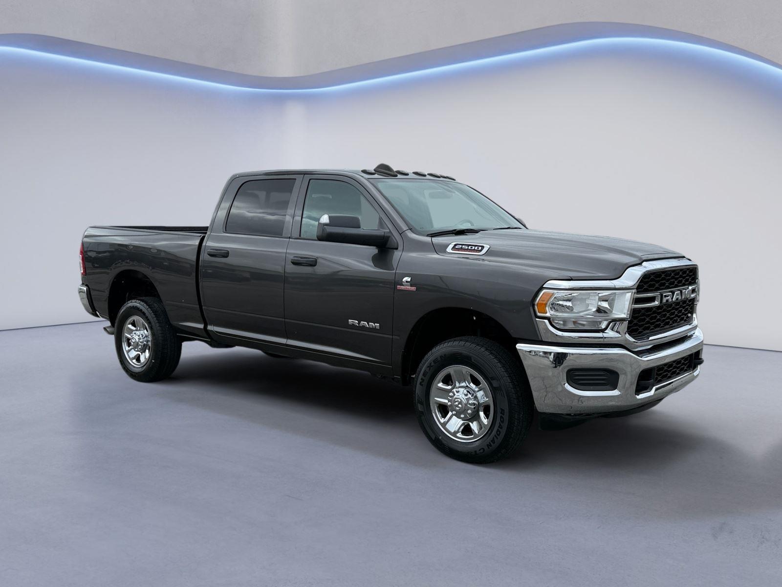 2022 RAM 2500 Tradesman Crew Cab 4WD