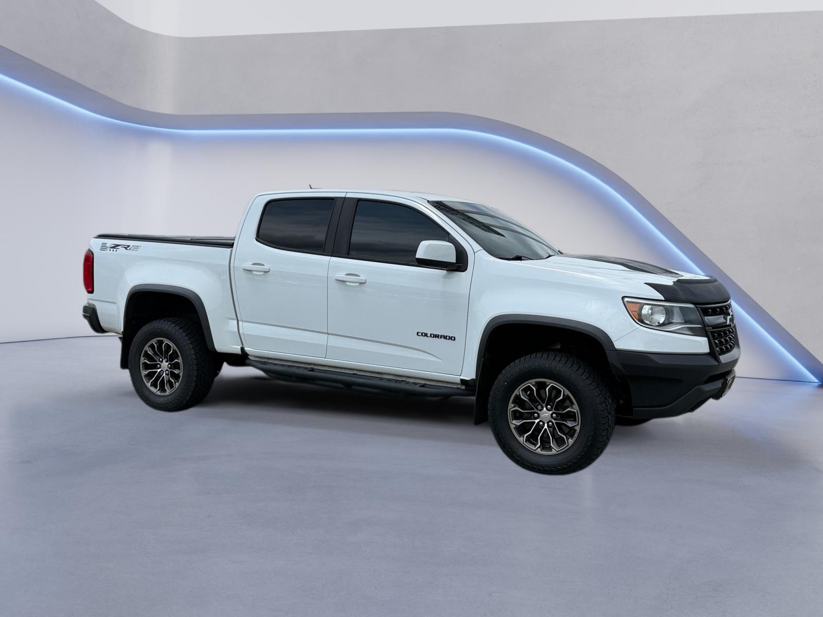 Summit White 2020 Chevrolet Colorado Pickup Truck Four-Wheel Drive 8-Speed Automatic