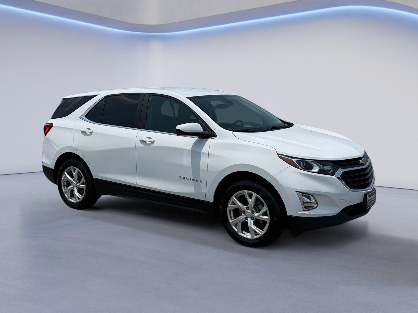 Summit White 2021 Chevrolet Equinox SUV / Crossover Four-Wheel Drive 6-Speed Automatic Overdrive