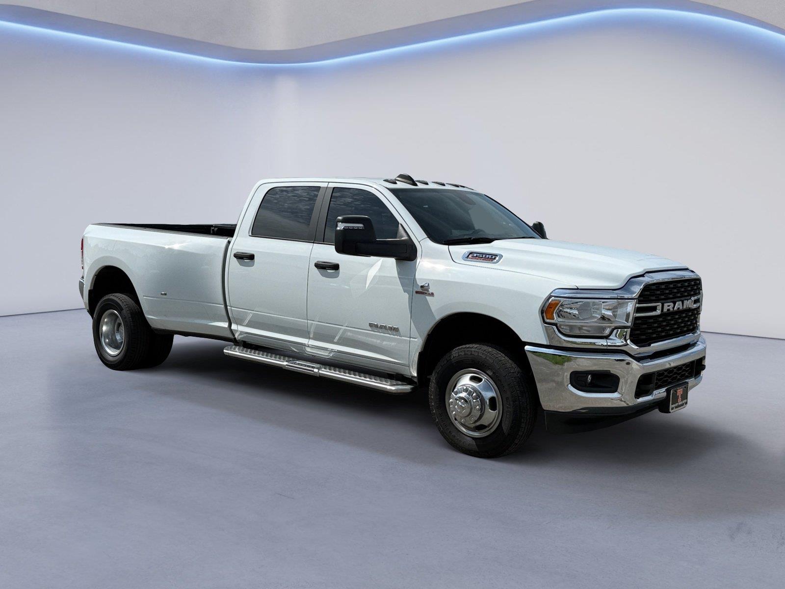 Bright White Clearcoat 2024 RAM 3500 Pickup Truck Four-Wheel Drive 6-Speed Automatic