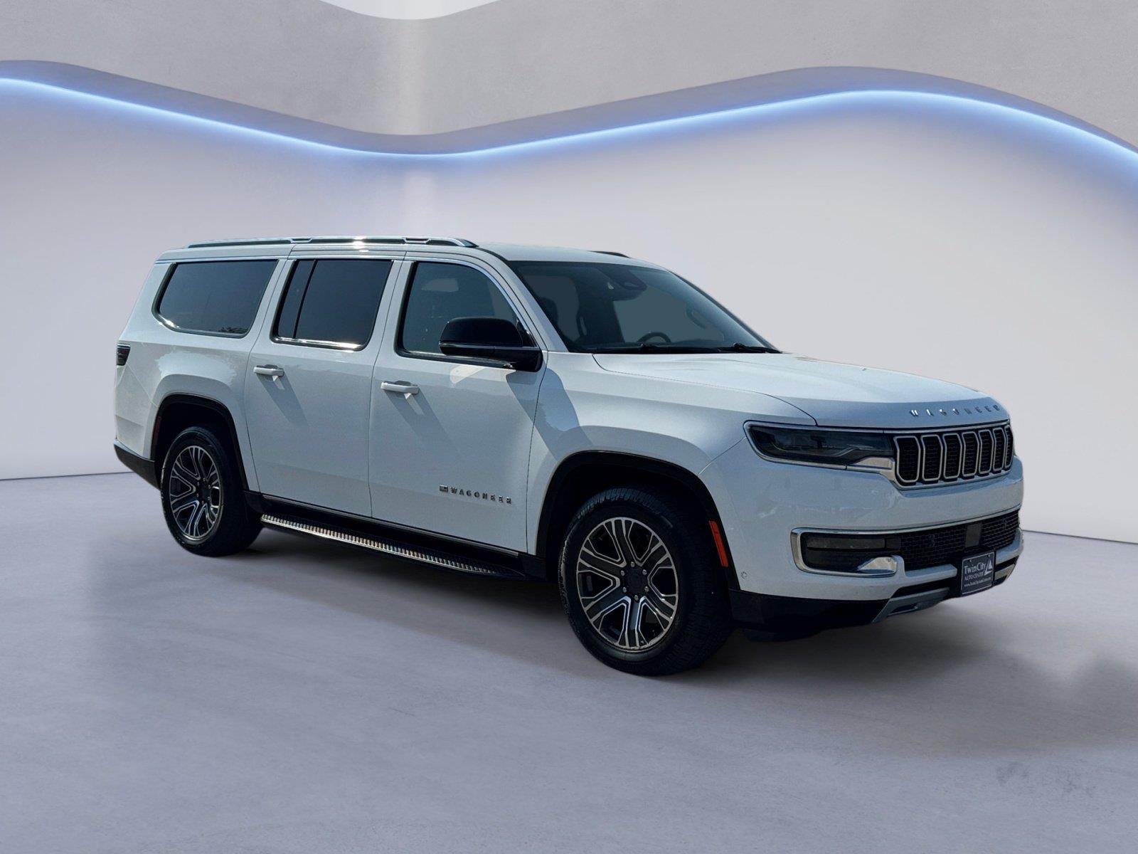 Bright White Clearcoat 2023 Jeep Wagoneer L SUV / Crossover Four-Wheel Drive 8-Speed Automatic