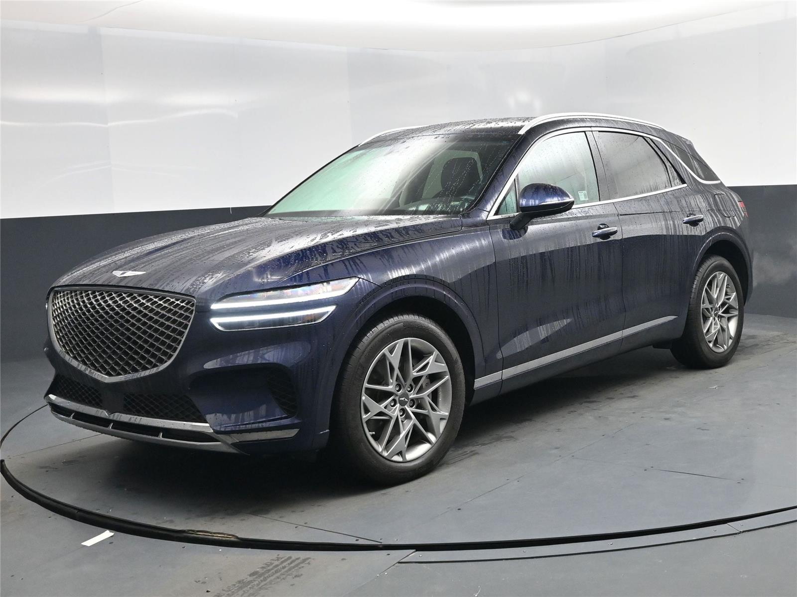 2025 Genesis GV70 2.5T Standard AWD