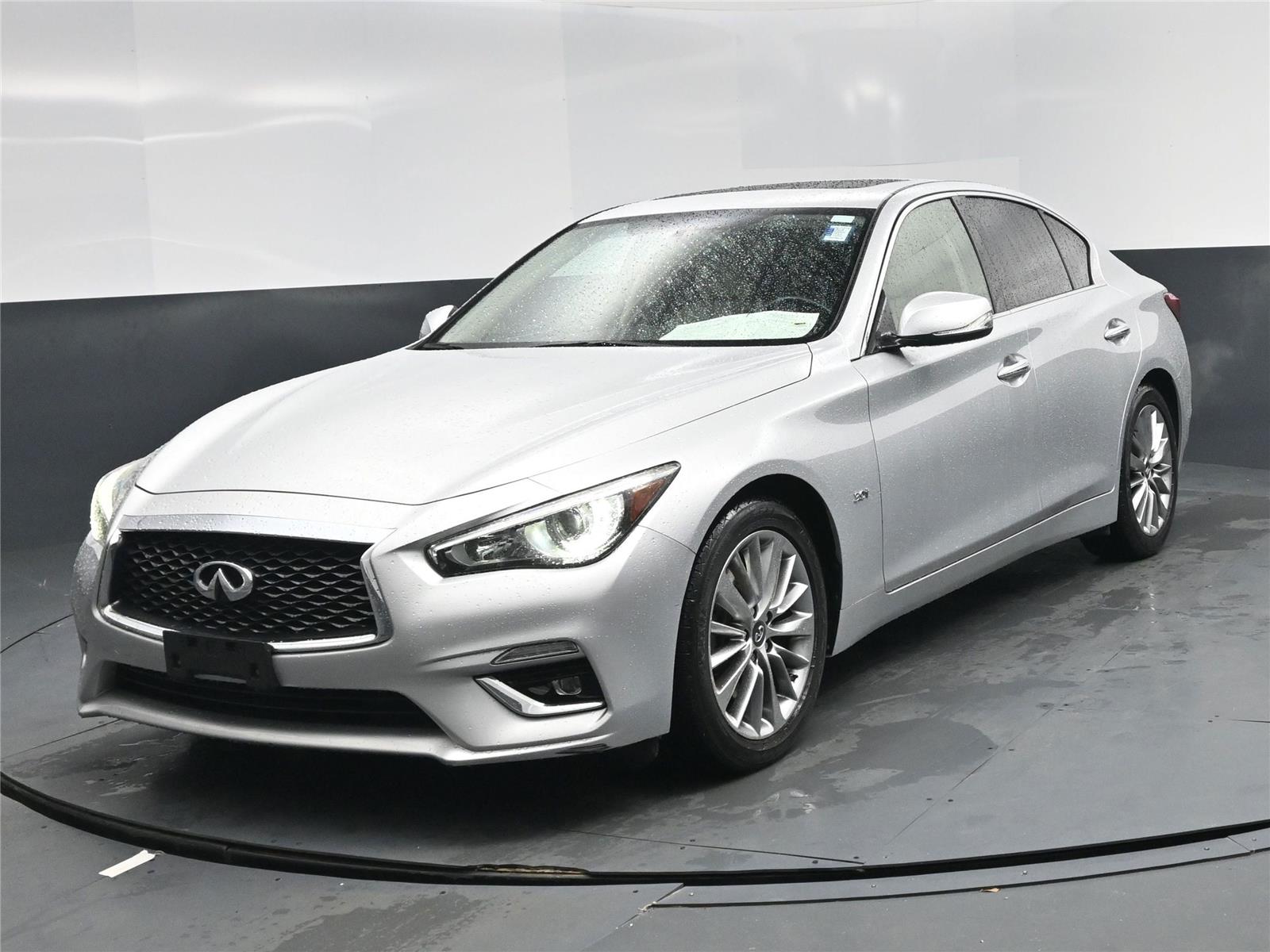 2018 INFINITI Q50 3.0t Luxe AWD