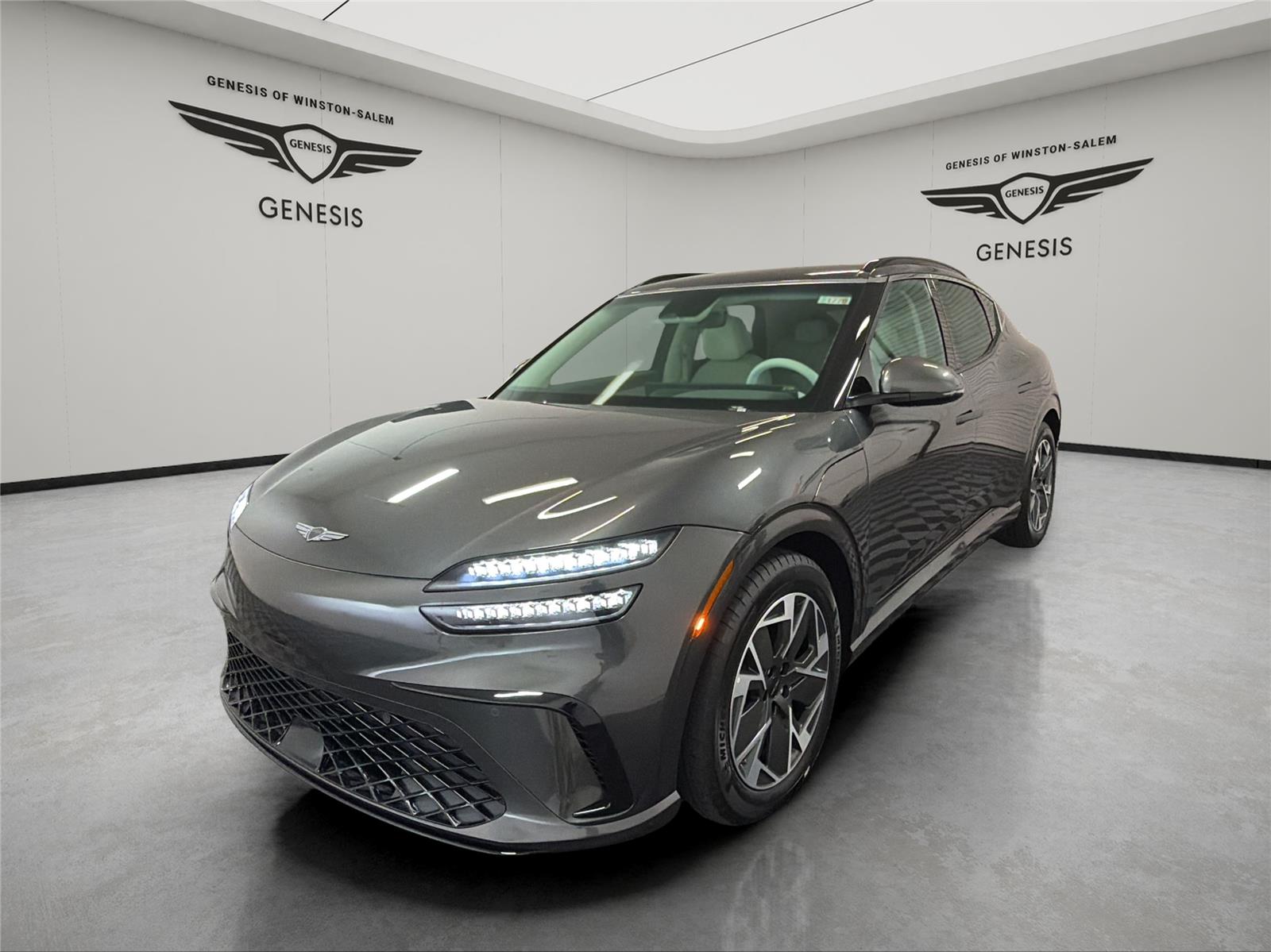 Makalu Gray 2026 Genesis GV60 SUV / Crossover Rear-Wheel Drive Automatic