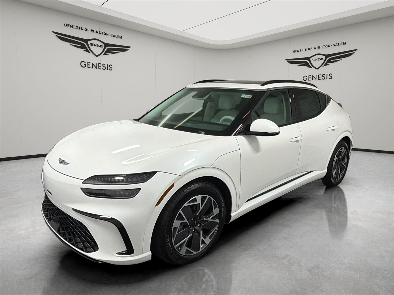 Uyuni White 2026 Genesis GV60 SUV / Crossover Rear-Wheel Drive Automatic
