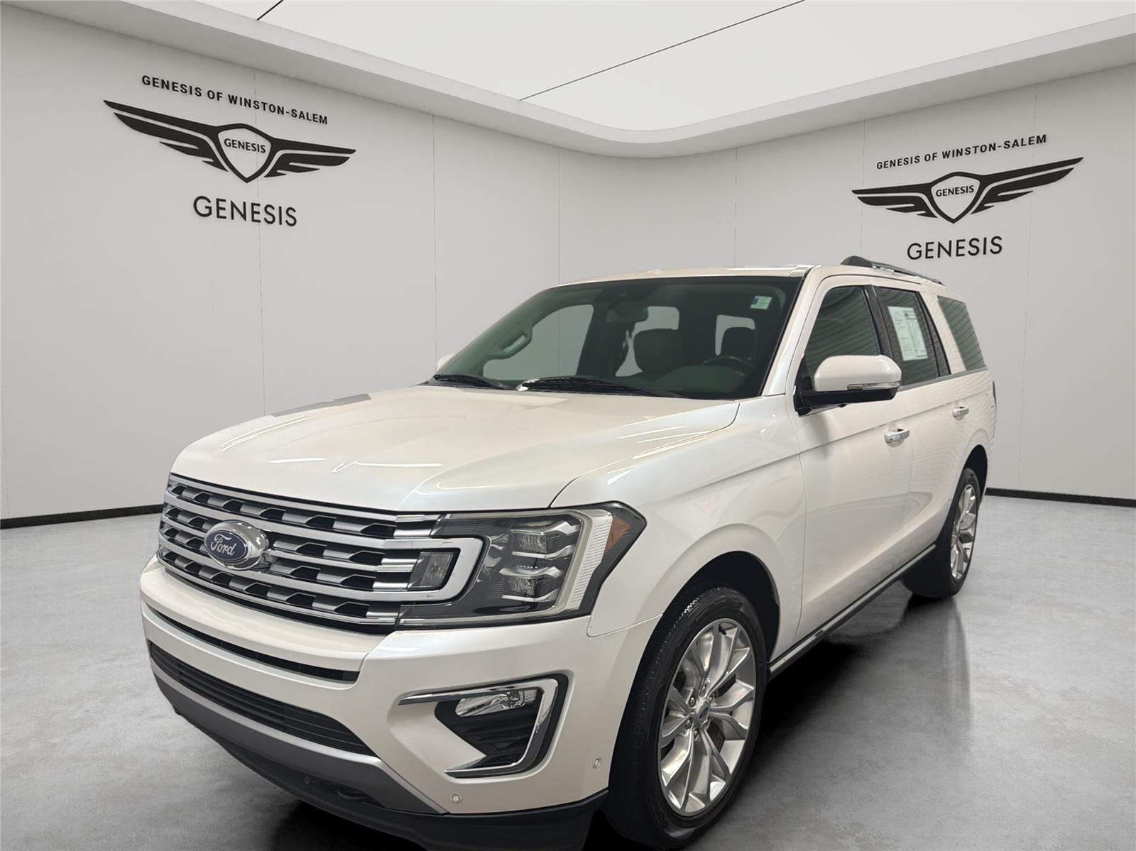 White Platinum Metallic Tri-Coat 2019 Ford Expedition SUV / Crossover Four-Wheel Drive Automatic