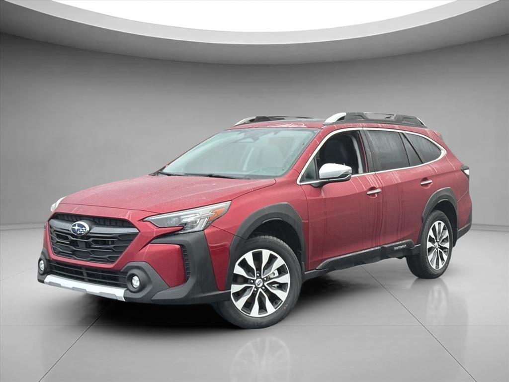 2025 Subaru Outback Touring's photo