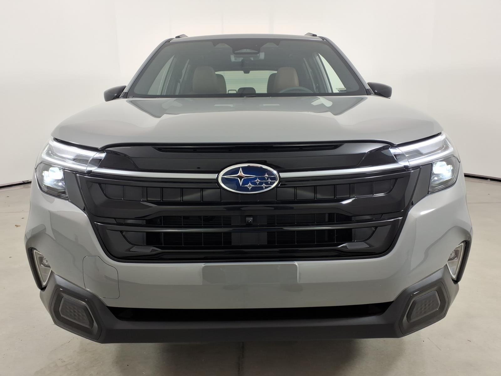 New 2026 PEARL Subaru Touring image 8