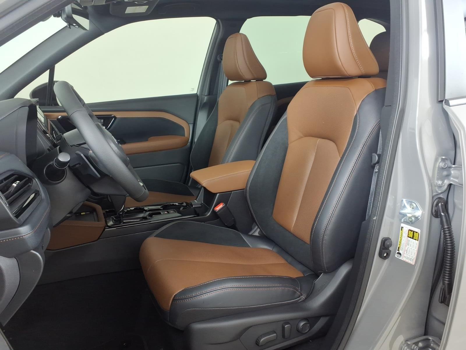 New 2026 PEARL Subaru Touring image 9