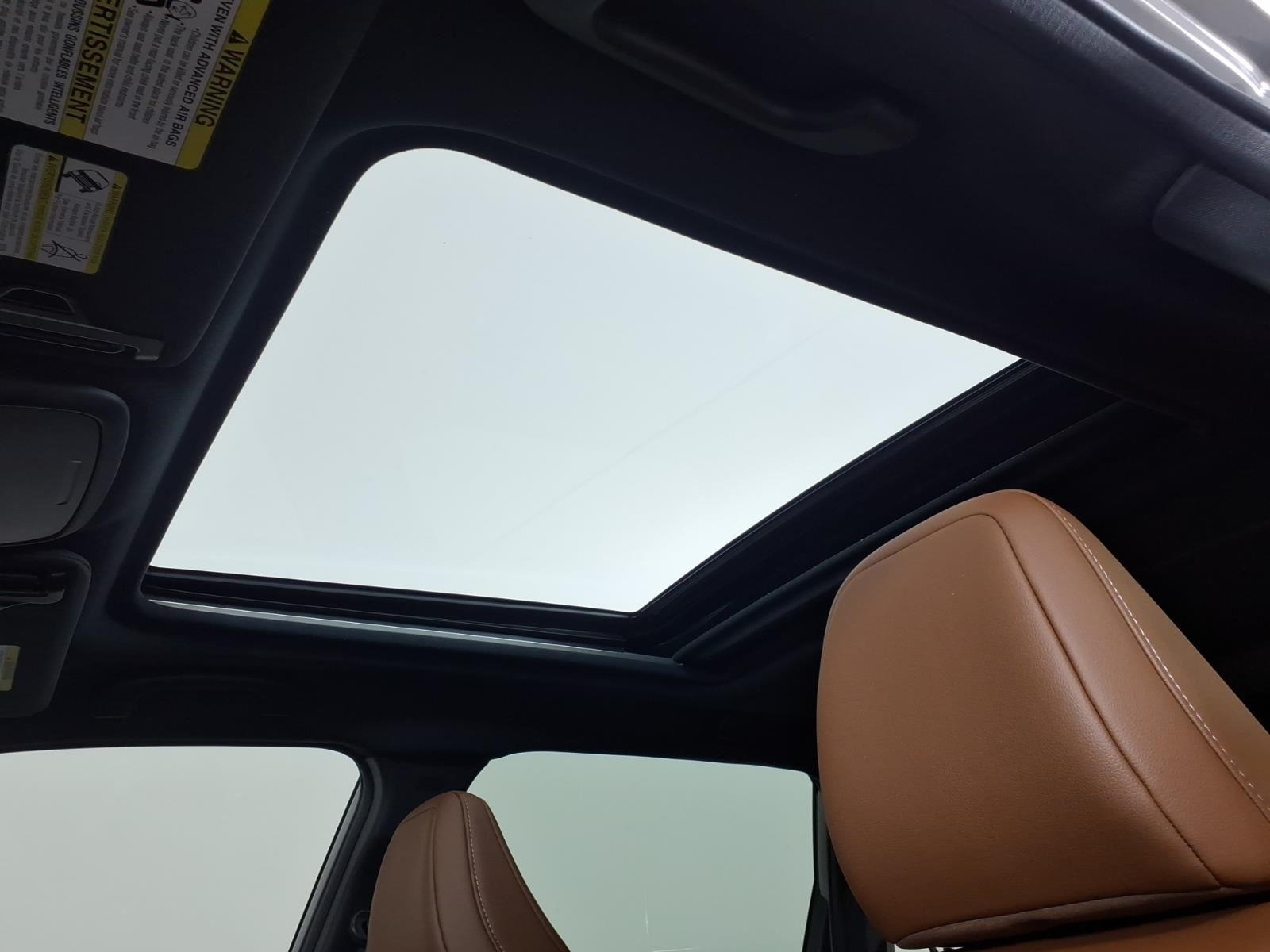 New 2026 PEARL Subaru Touring image 12
