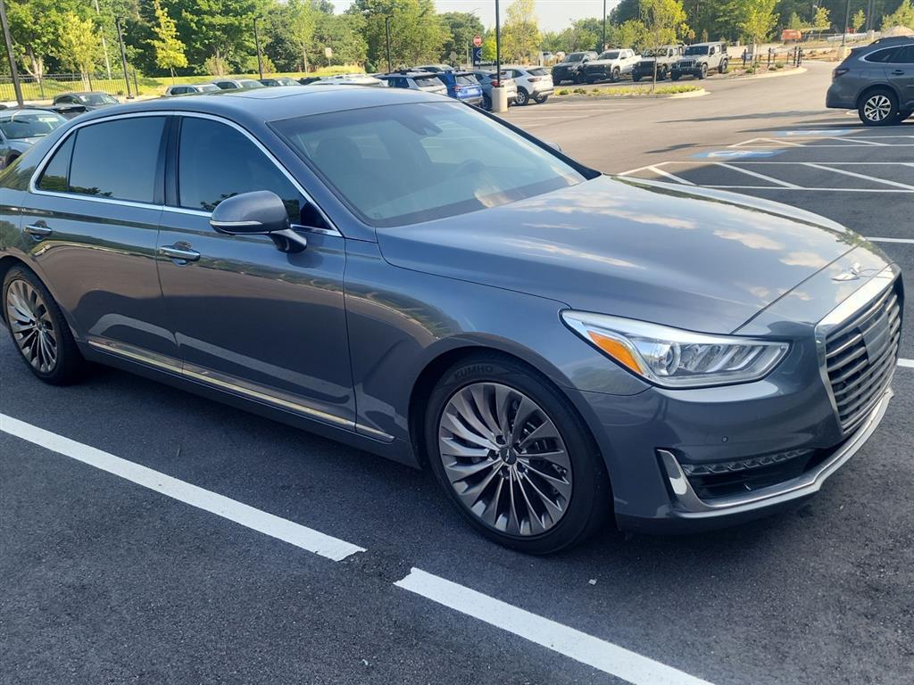 London Gray Metallic 2017 Genesis G90 Sedan Rear-Wheel Drive Automatic