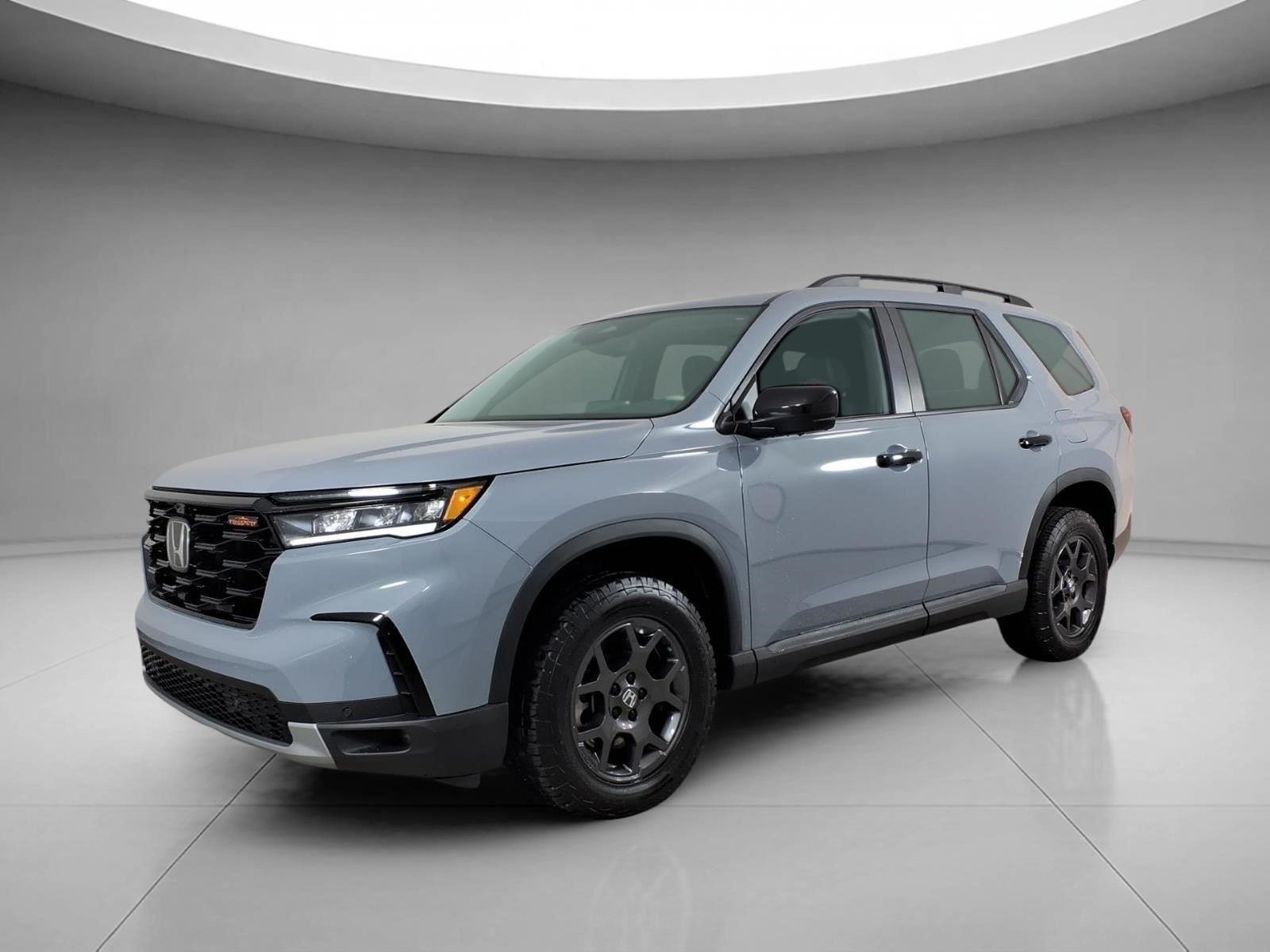 Sonic Gray Pearl 2025 Honda Pilot TrailSport AWD SUV / Crossover All-Wheel Drive Automatic