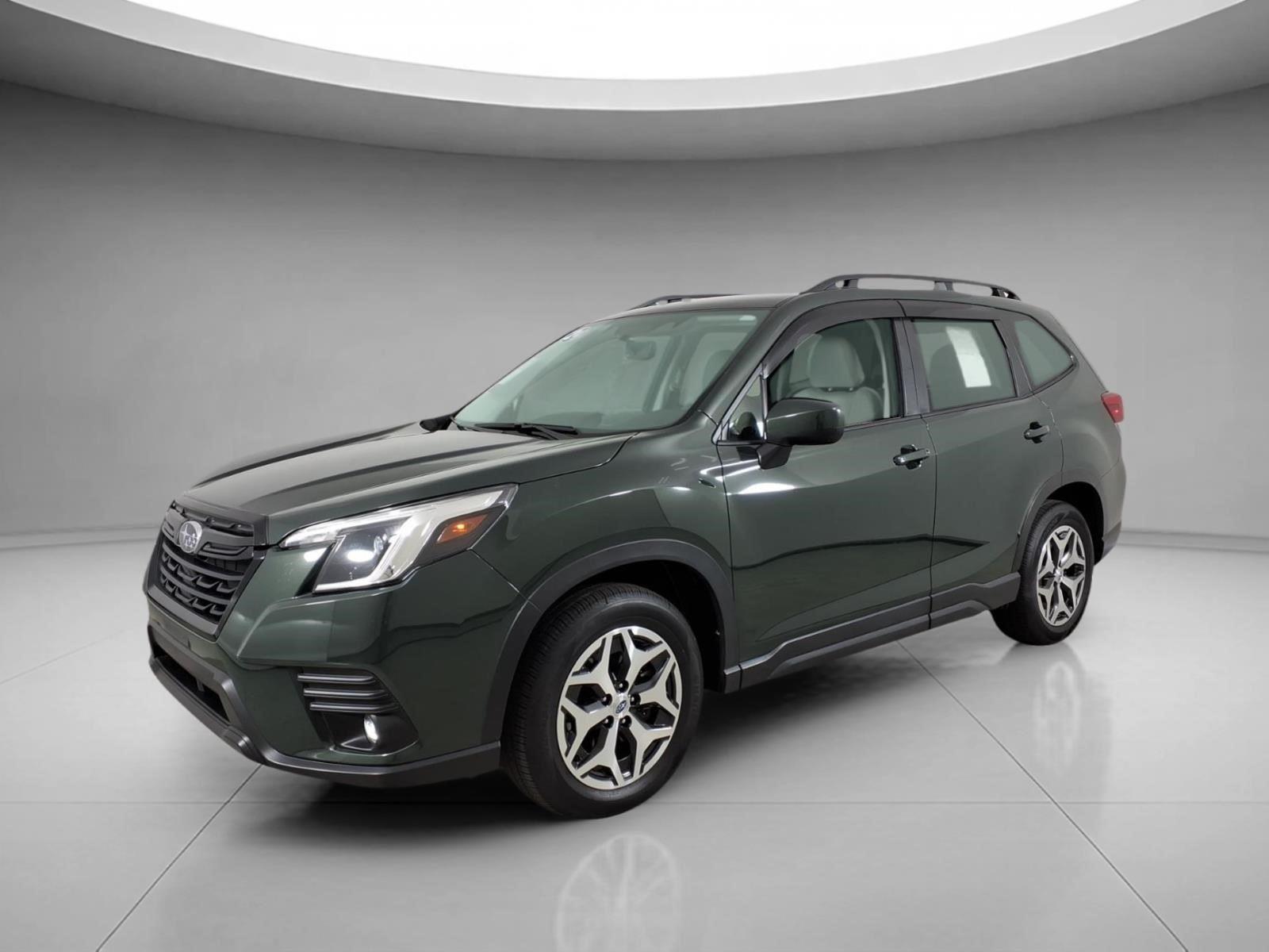 Cascade Green Silica 2024 Subaru Forester Premium Crossover AWD SUV / Crossover All-Wheel Drive Continuously Variable Transmission