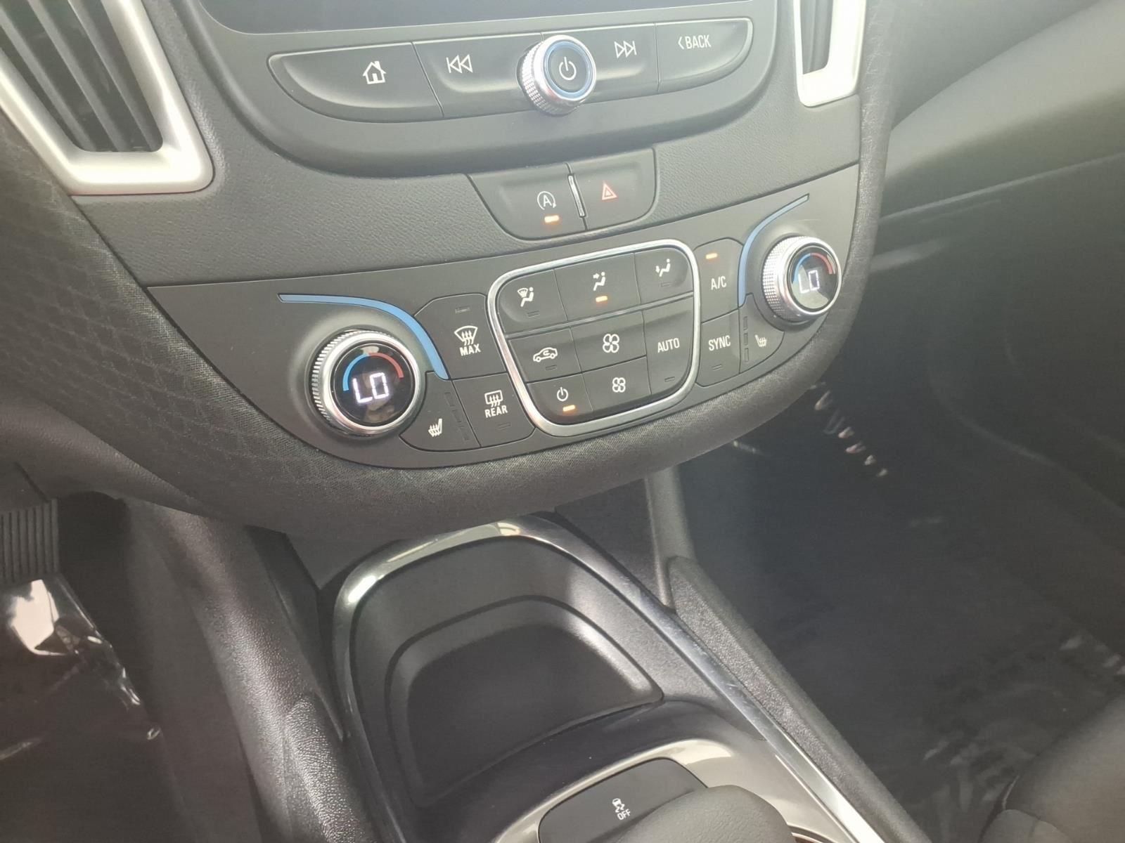 Used 2022 Mosaic Black Metallic Chevrolet LT image 6