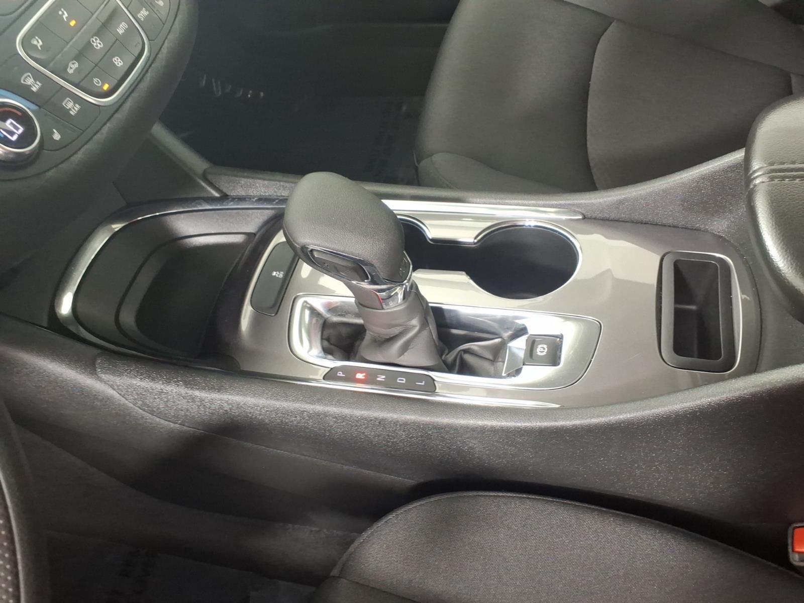 Used 2022 Mosaic Black Metallic Chevrolet LT image 7