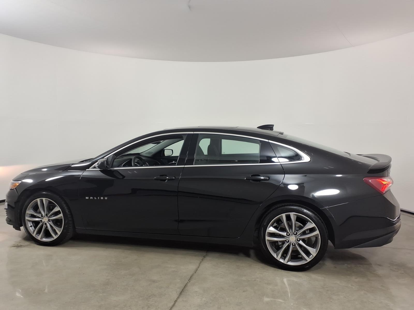 Used 2022 Mosaic Black Metallic Chevrolet LT image 3