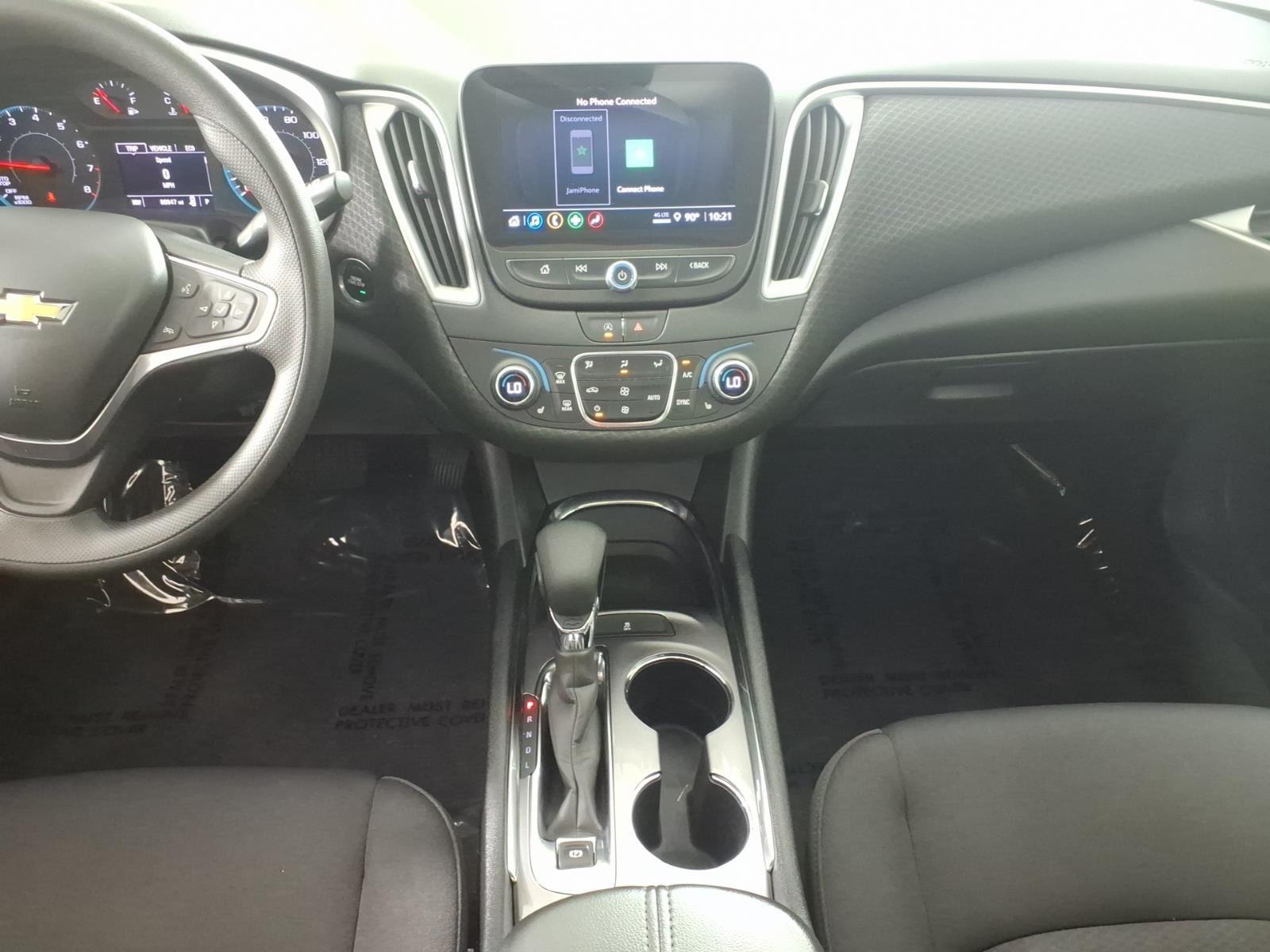 Used 2022 Mosaic Black Metallic Chevrolet LT image 5