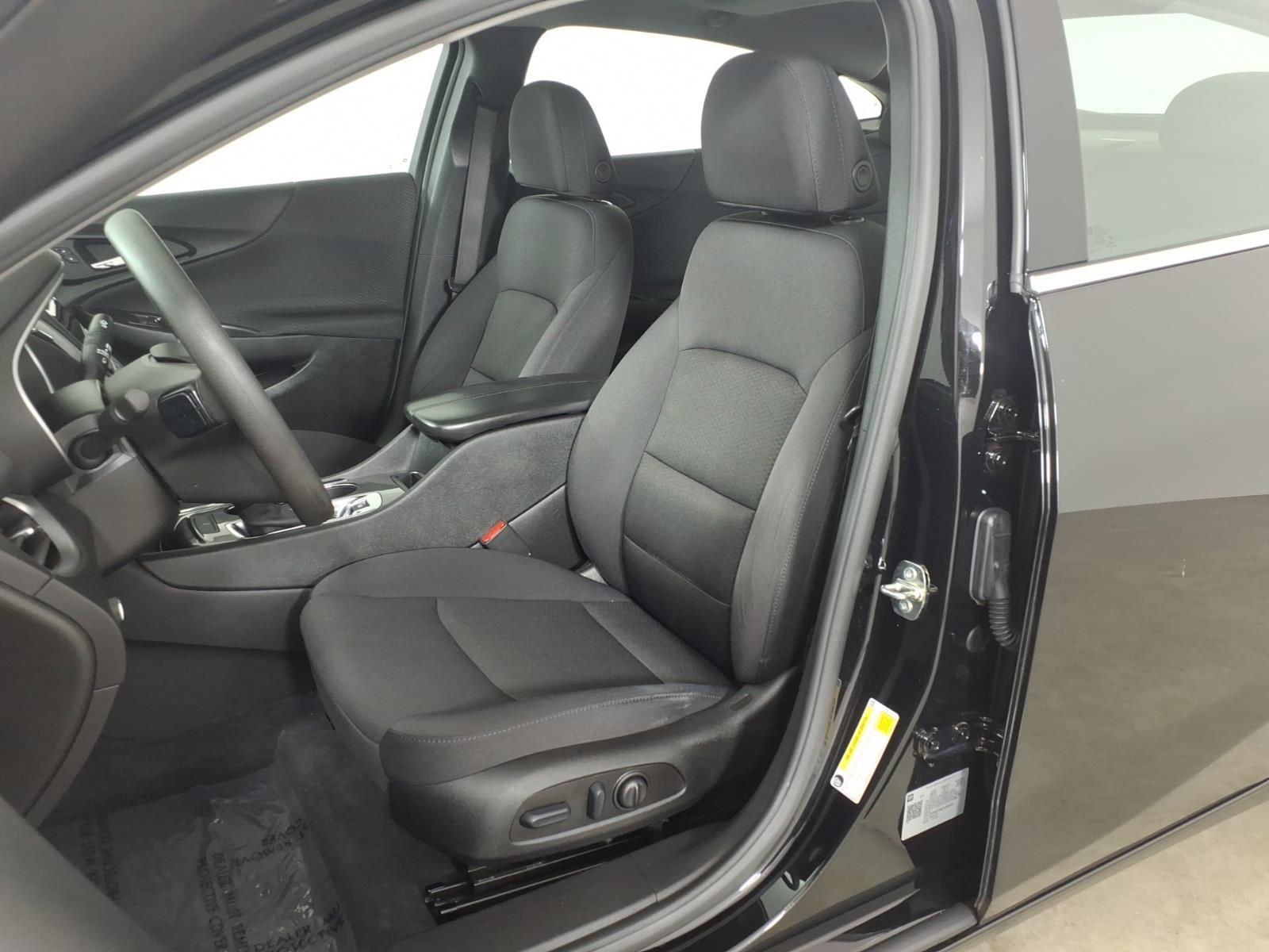 Used 2022 Mosaic Black Metallic Chevrolet LT image 24