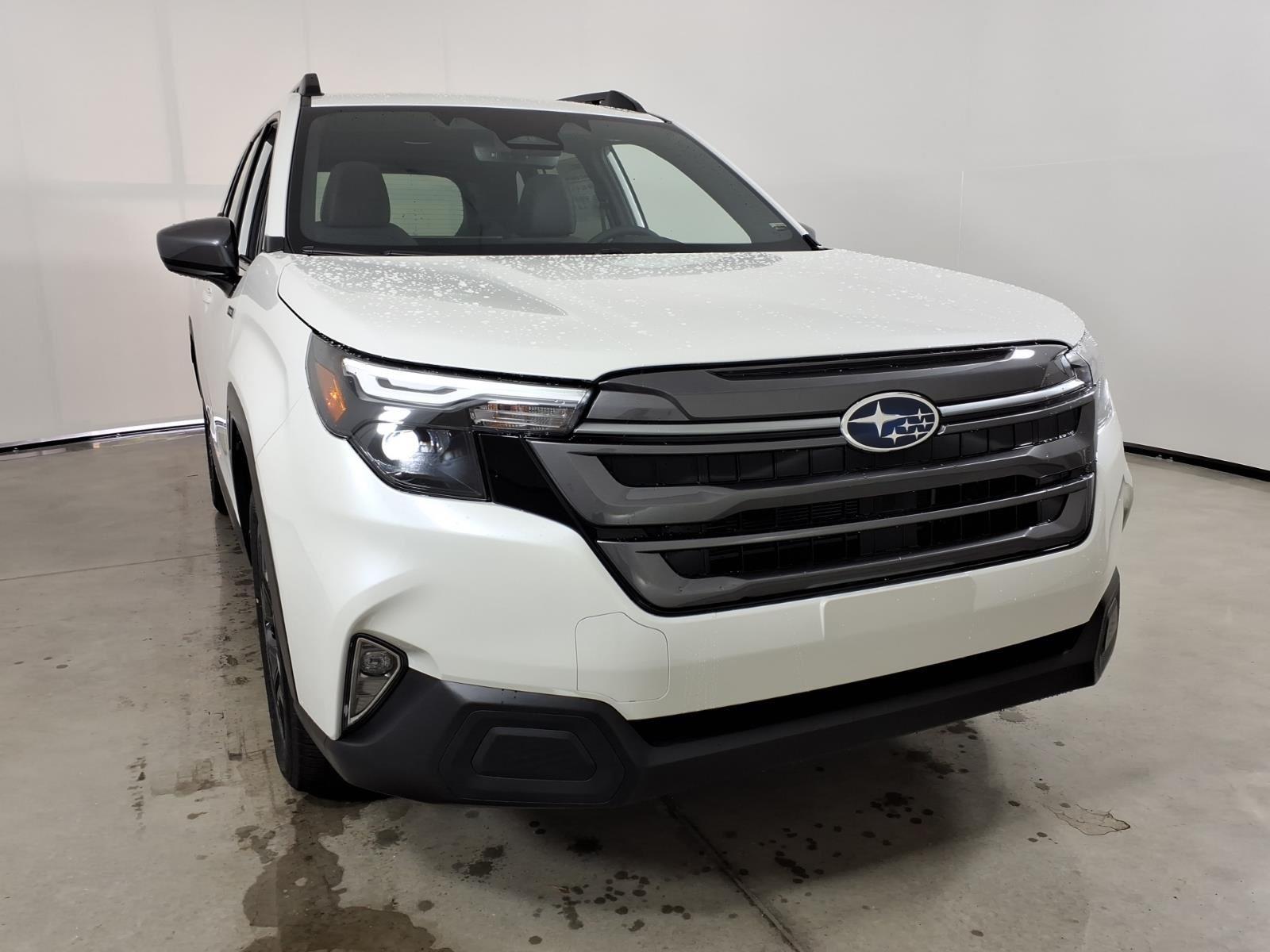 Used 2026 Crystal White Pearl Subaru Premium Hybrid image 19