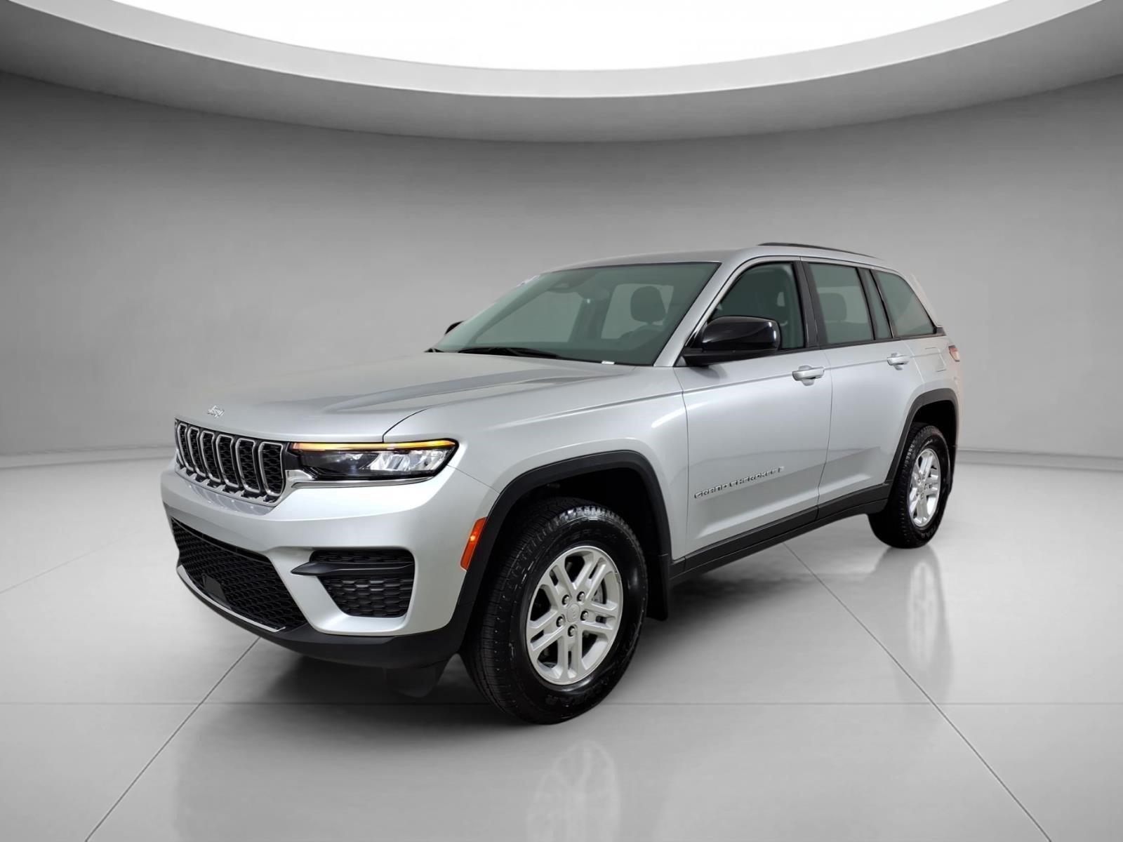 Silver Zynith 2024 Jeep Grand Cherokee SUV / Crossover Four-Wheel Drive 8-Speed Automatic