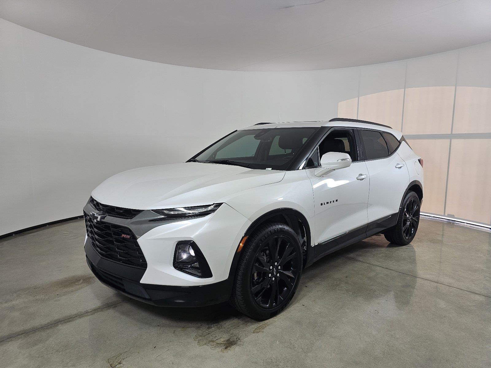 White (Iridescent Pearl Tricoat) 2021 Chevrolet Blazer SUV / Crossover Front-Wheel Drive 9-Speed Automatic