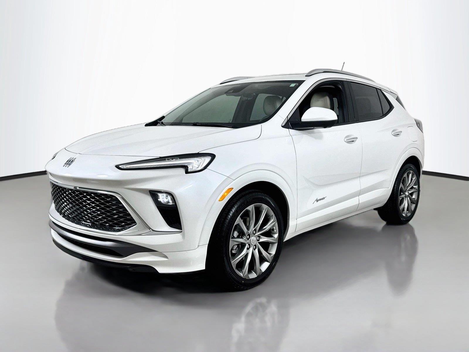  2024 Buick Encore GX Avenir FWD   