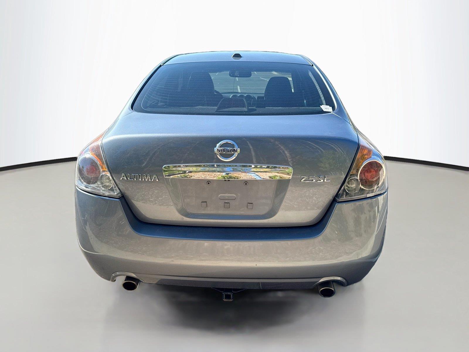 Used 2010 Ocean Gray Metallic Nissan 2.5 SL image 4