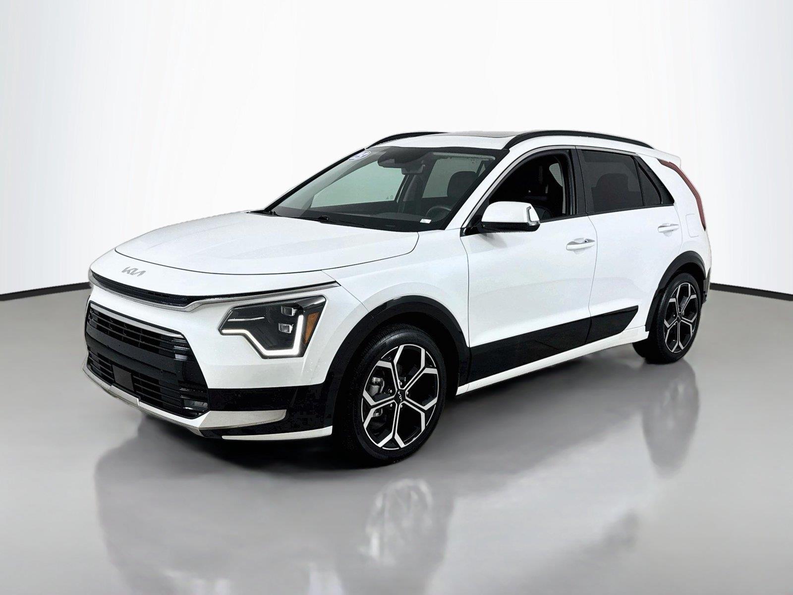 2023 Kia Niro SX Touring FWD