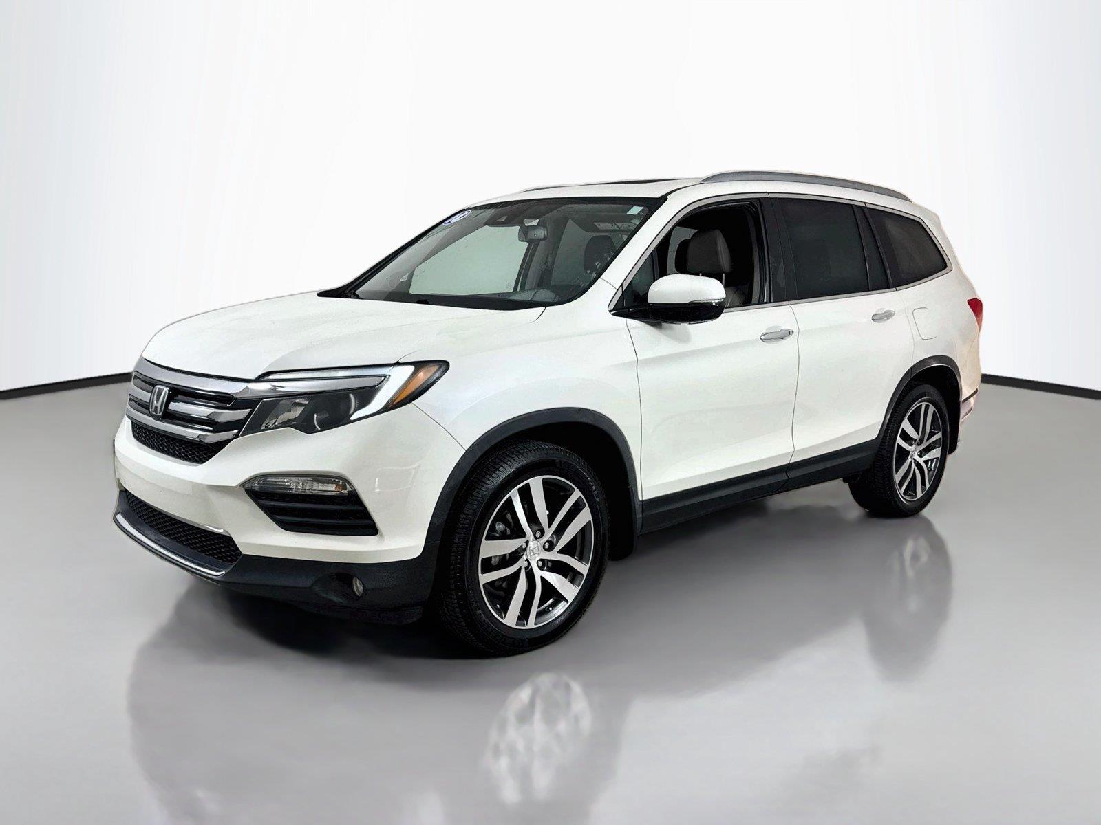 White Diamond Pearl 2018 Honda Pilot SUV / Crossover All-Wheel Drive Automatic