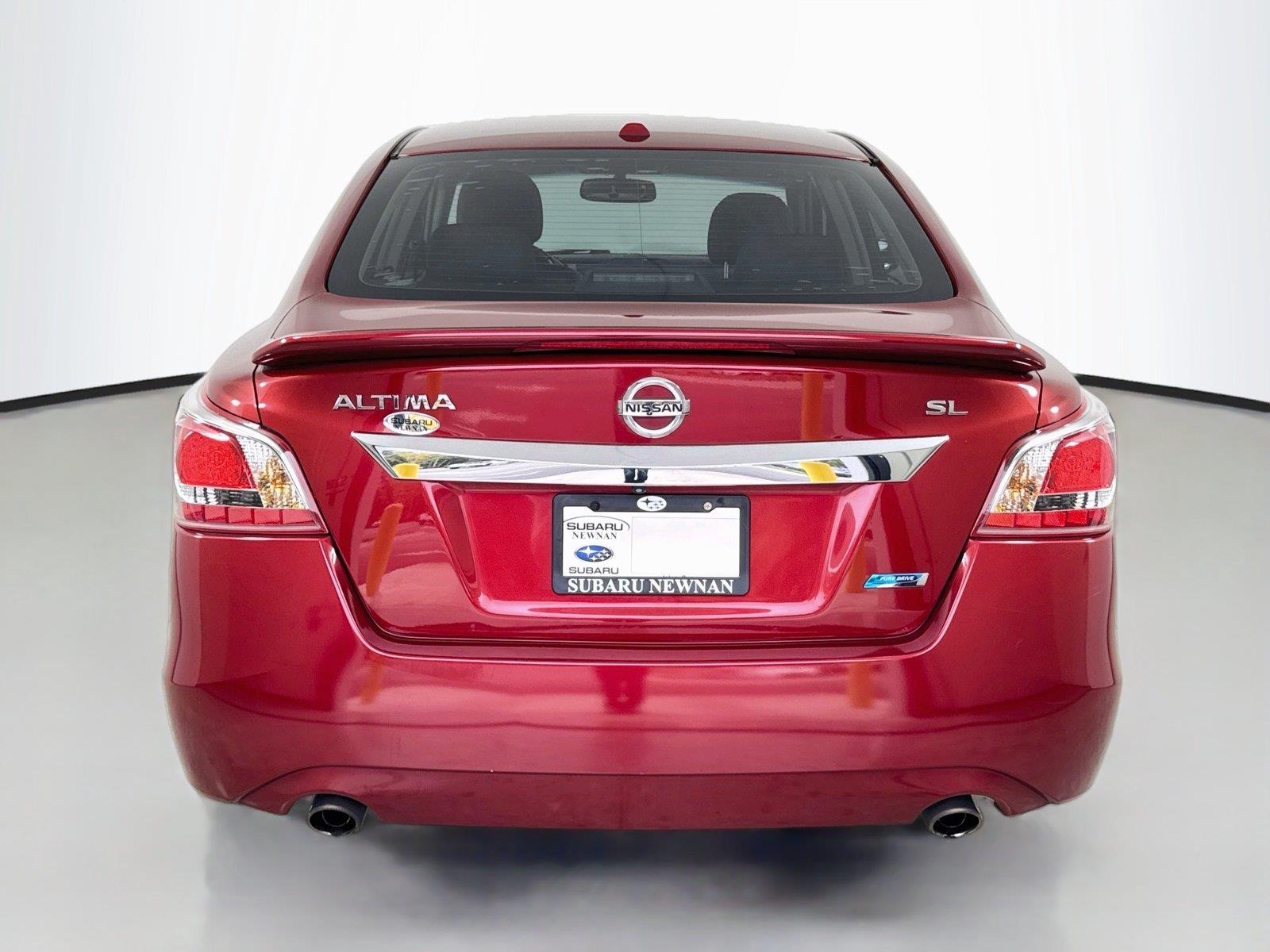 Used 2013 Cayenne Red Metallic Nissan 2.5 SL image 5