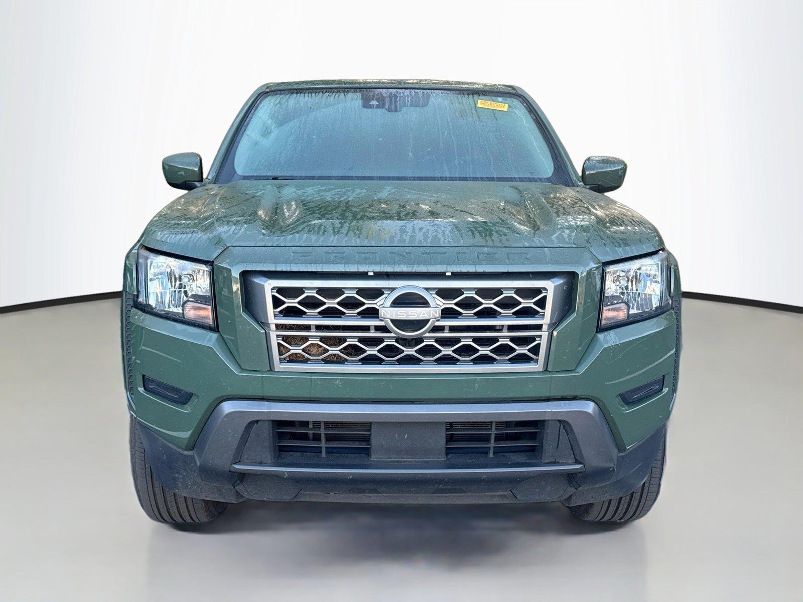 Gray (Gun Metallic) 2023 Nissan Frontier Pickup Truck 4X2 Automatic