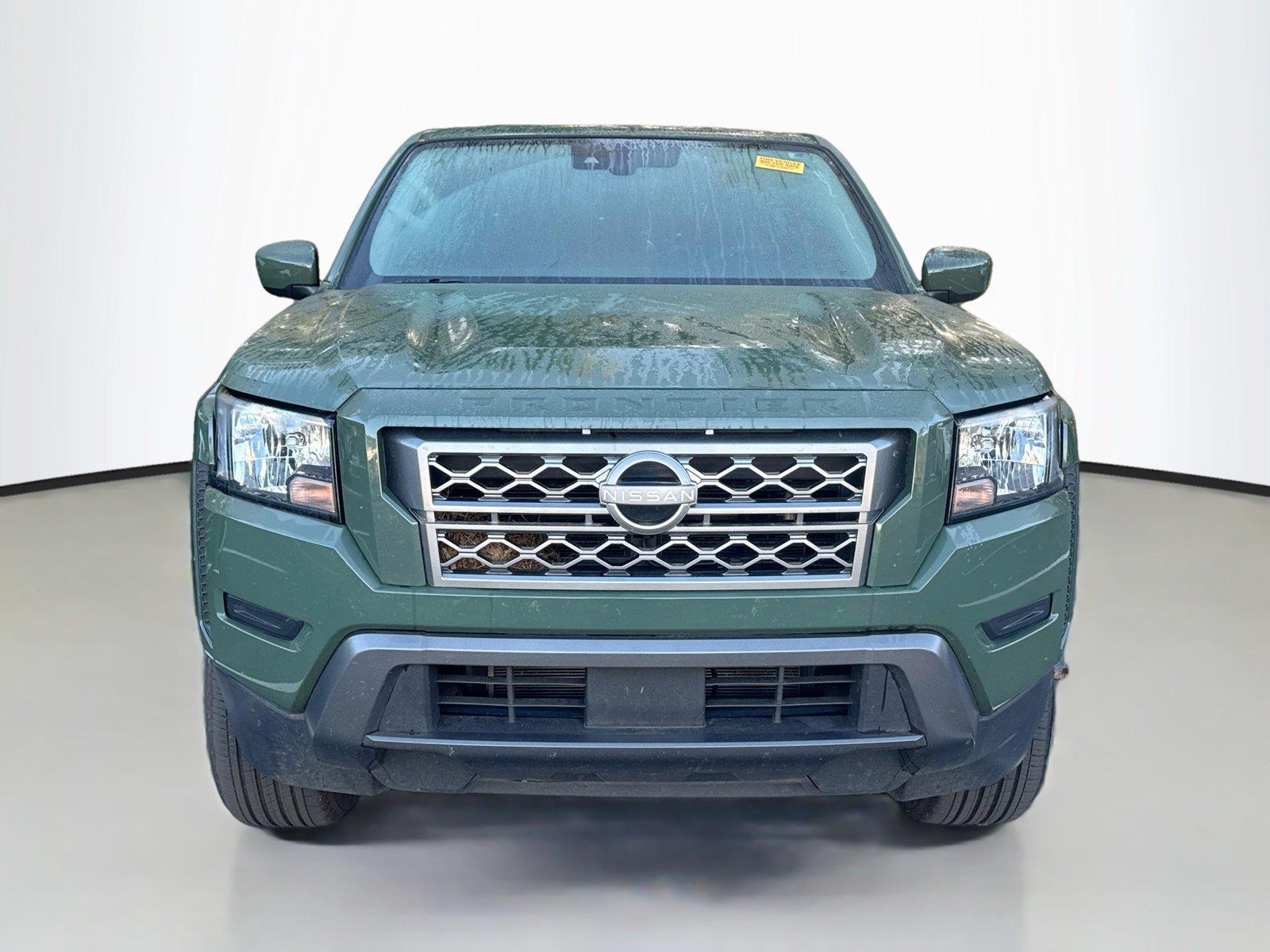 Gray (Gun Metallic) 2023 Nissan Frontier Pickup Truck 4X2 Automatic