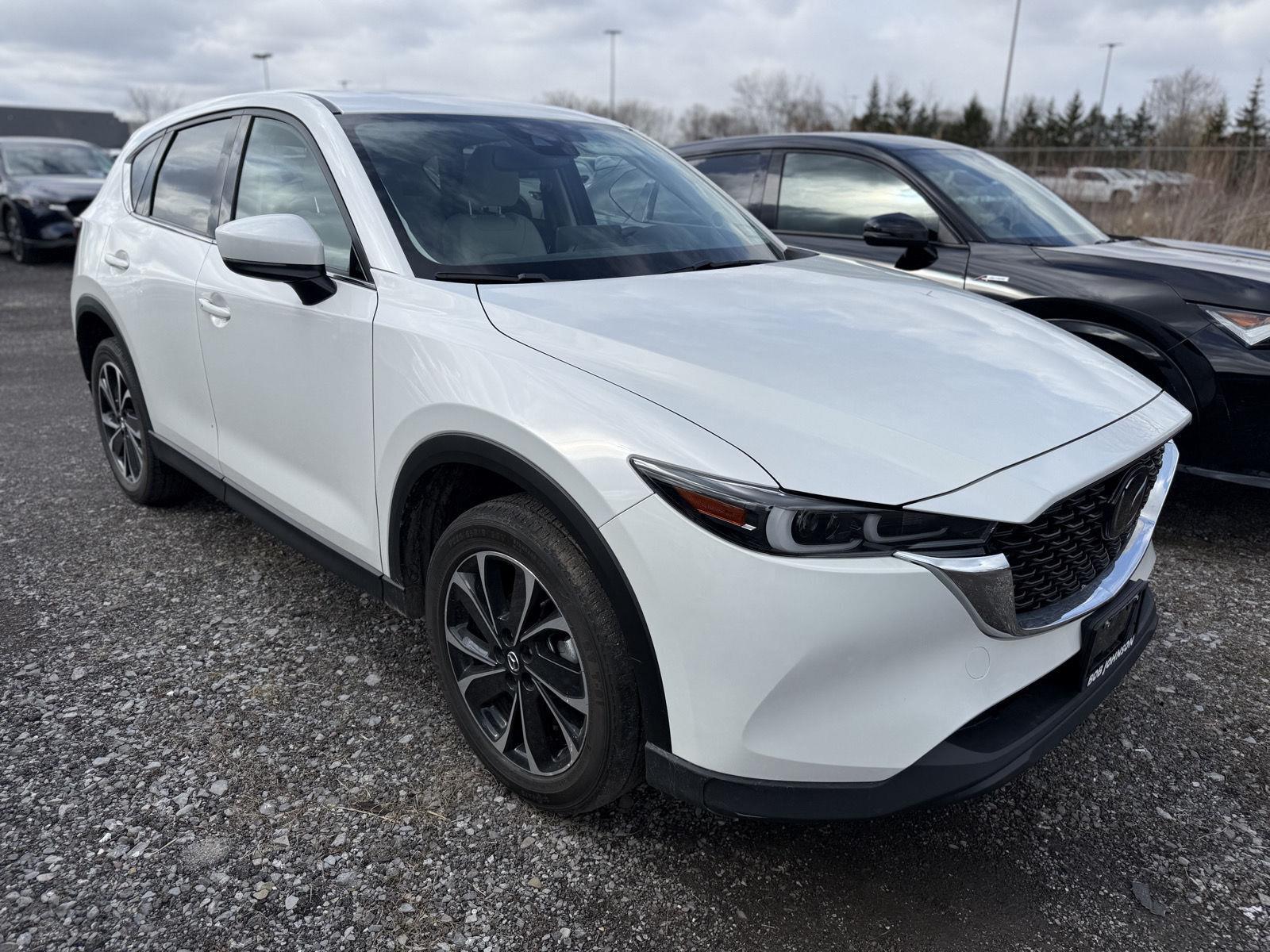 2023 Mazda CX-5 S Premium package