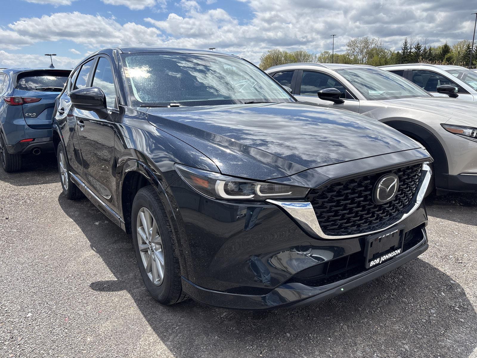 2024 Mazda CX-5 S Select Package Auto AWD's photo