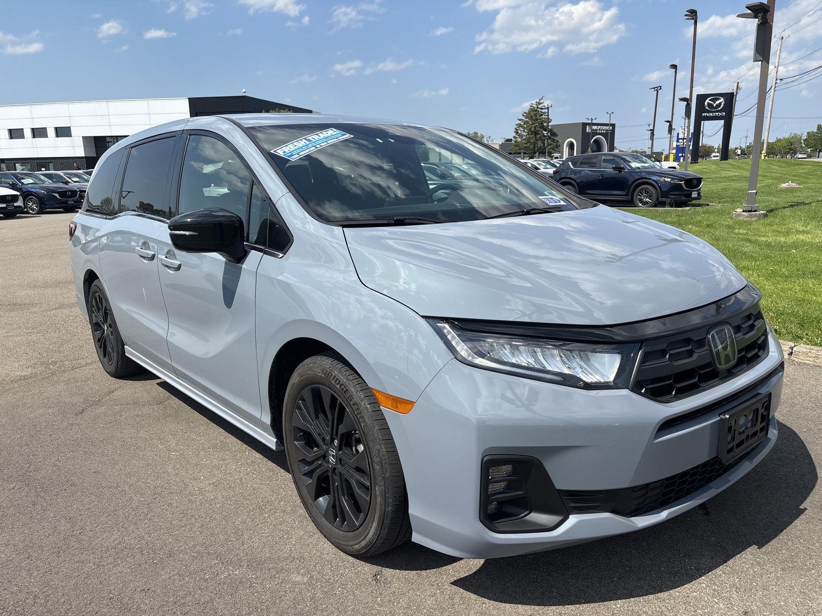 2025 Honda Odyssey Sport L's photo