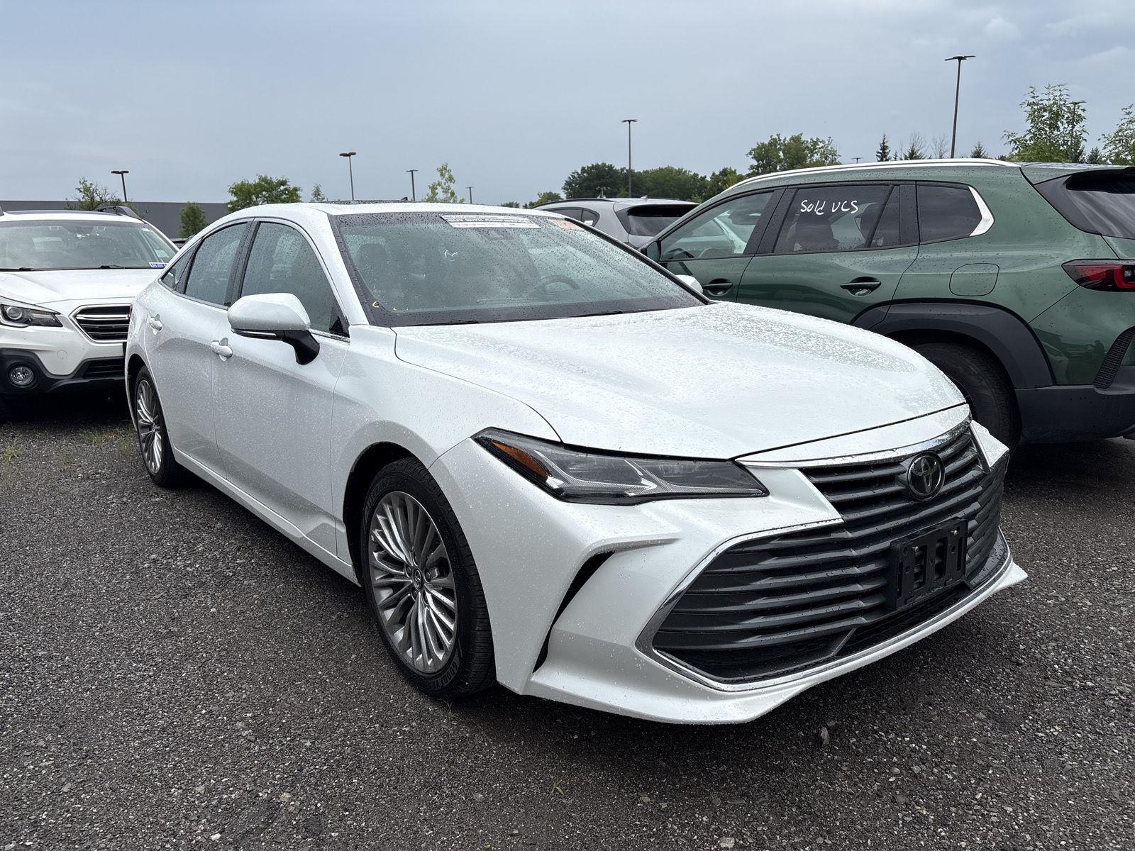  2020 Toyota Avalon Limited FWD   