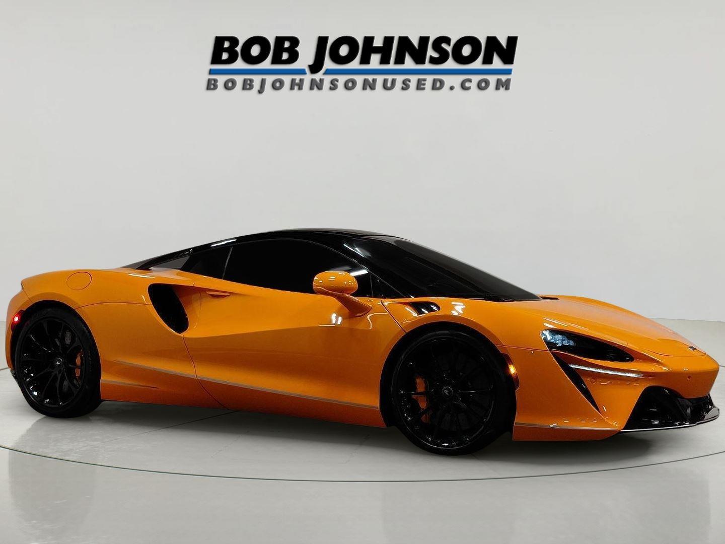 2023 McLaren Artura 3.0's photo