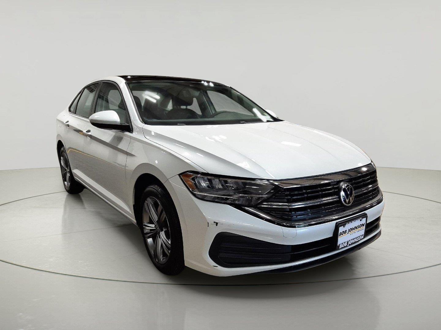 2022 Volkswagen Jetta 1.5T SE FWD