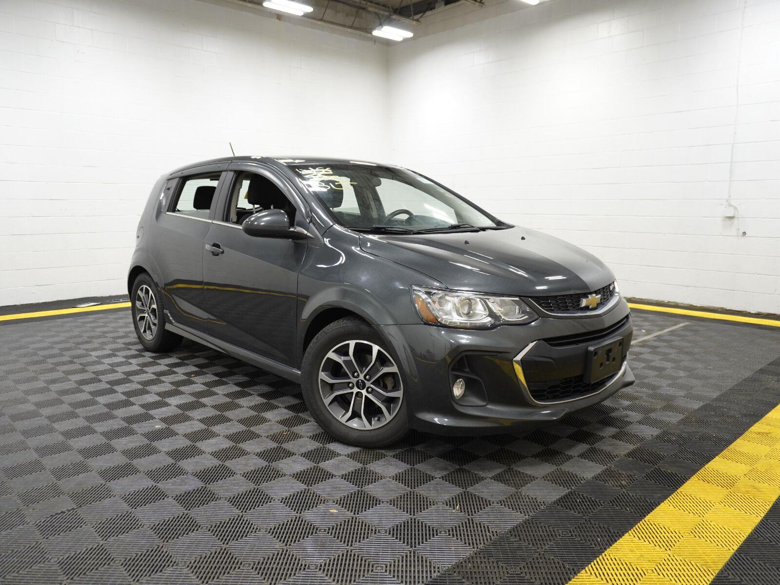  2018 Chevrolet Sonic LT Hatchback FWD   